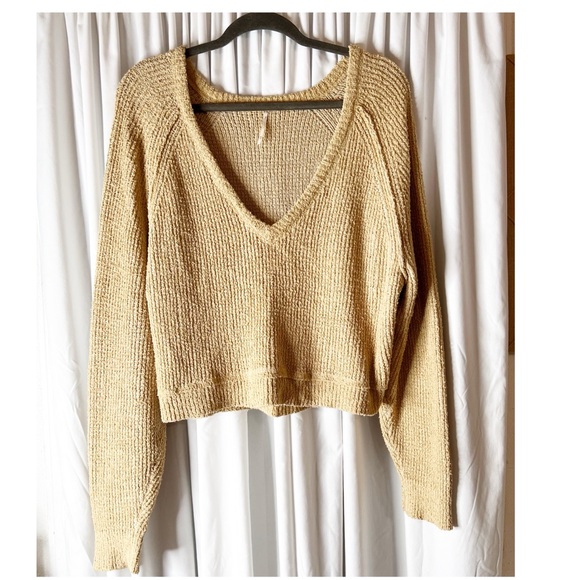 Free People Ochre Crop Knit High Low V Neck Lightweight Pullover Sweater - Picture 2 of 5
